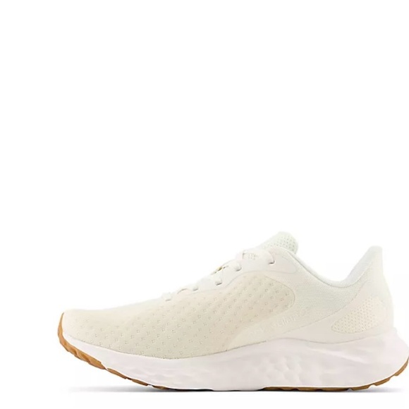 New ln Box New Balance Fresh Foam Women’s Arishi V4 Running Shoe - Picture 3 of 6